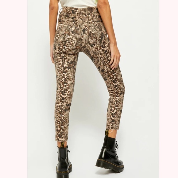 NWT Raw High-Rise Tan Snake Print  Jegging-24 - Picture 6 of 10